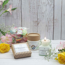Load image into Gallery viewer, Love You Eco Spa Gift Box