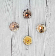 Load image into Gallery viewer, All Natural Soy Wax Tea Light With Essential Oil