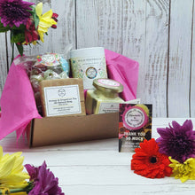 Load image into Gallery viewer, Large 'Thank-You' Eco-friendly Gift Box | Soy Wax Candle | Soap Bar | Seedballs | Vegan Sweets