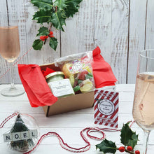 Load image into Gallery viewer, Eco Friendly 'Nice Noel' Gift Box | Soy Wax Candle | Vegan Pick 'n' Mix Sweets