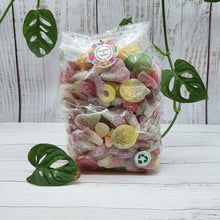 Load image into Gallery viewer, Sustainable Vegan Sweet 1kg Pick and Mix Gift Box | Plastic-free | Eco
