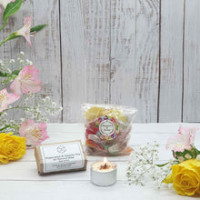 Load image into Gallery viewer, Affordable Love You Day Eco Gift Box | Handmade Soap Bar, Tealight &amp; Vegan Sweet Gift
