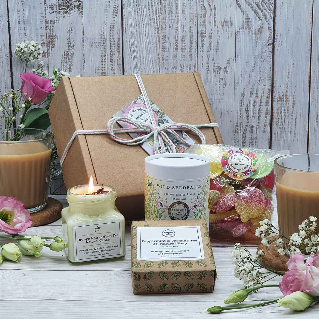 Large 'Thinking Of You' Eco-friendly Gift Box | Soy Wax Candle | Soap Bar | Seed Balls | Vegan Sweets