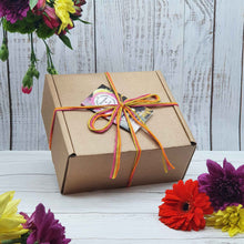 Load image into Gallery viewer, Candle, Soap + Seedballs &#39;Thank-You&#39; Gift Box | Natural Soy Wax | Palm Oil Free Soap | Seed Balls
