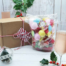 Load image into Gallery viewer, Christmas 1kg Vegan Sweet Pick and Mix Gift Box
