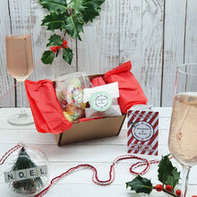 Load image into Gallery viewer, Wee Eco Xmas Gift Box | Soy Wax Tealight | 50g Vegan Sweet Mix | Sustainable Gift Wrap | Secret Santa
